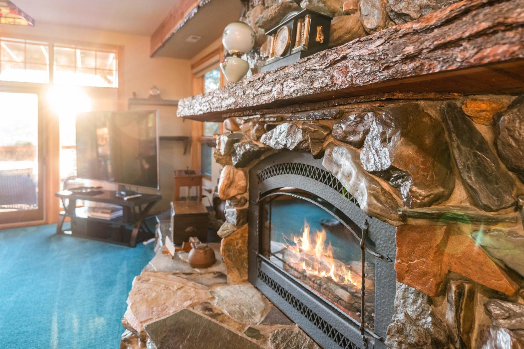 The Inn Bigfork Bay Екстериор снимка